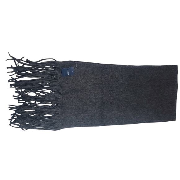 Lucky Brand Solid Brushed gray fringe scarf NWT - Picture 3 of 5